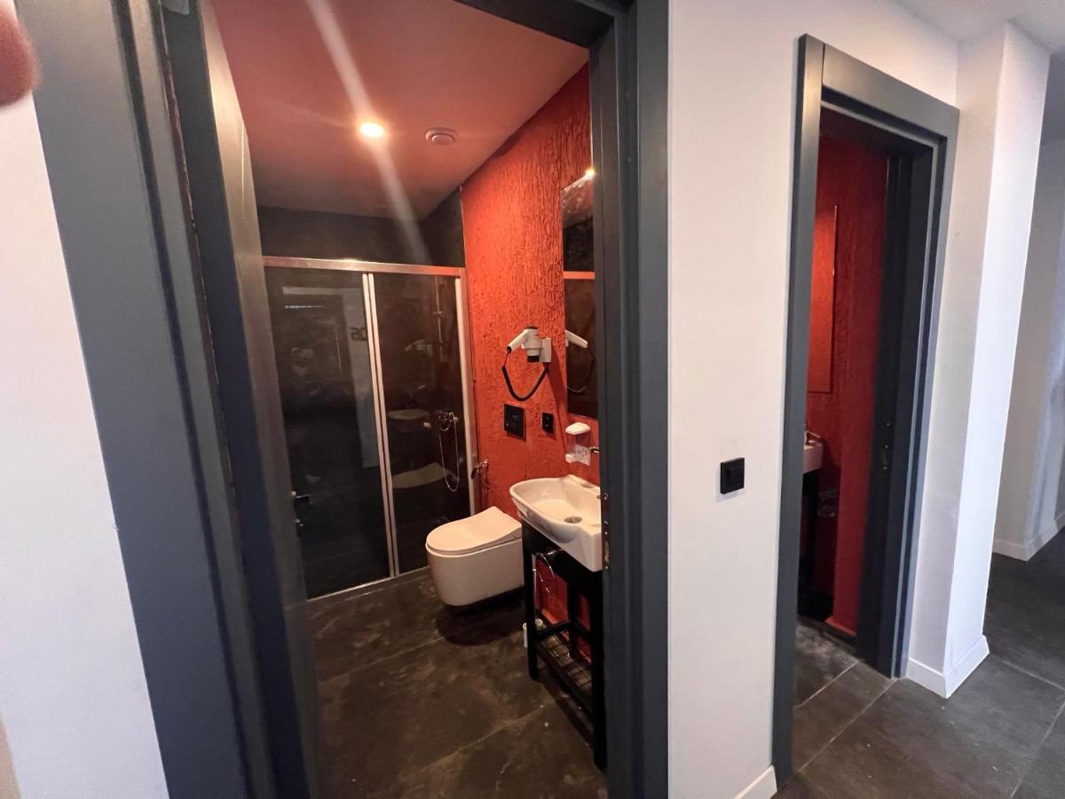אנטליה Wolf Of The City Hotel & Spa מראה חיצוני תמונה