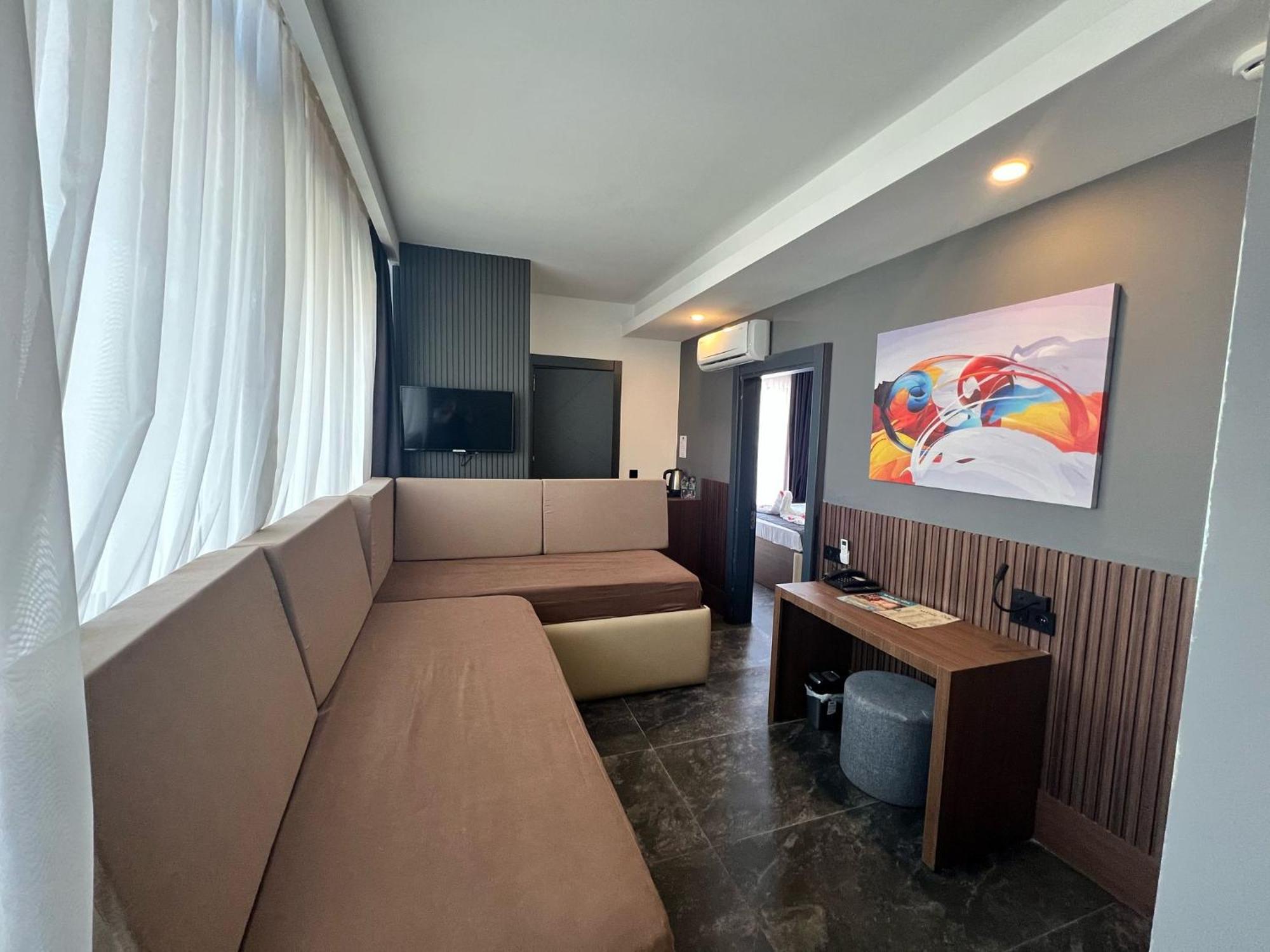 אנטליה Wolf Of The City Hotel & Spa מראה חיצוני תמונה